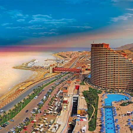 Porto Sokhna Pyramids Apartments Powered By Amer-Group Family Only Ain Sukhna Ngoại thất bức ảnh