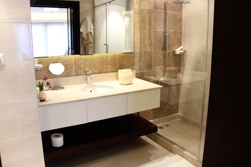 Porto Sokhna Pyramids Apartments Powered By Amer-Group Family Only Ain Sukhna Ngoại thất bức ảnh