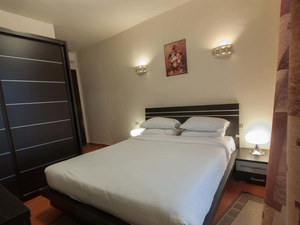 Porto Sokhna Pyramids Apartments Powered By Amer-Group Family Only Ain Sukhna Ngoại thất bức ảnh